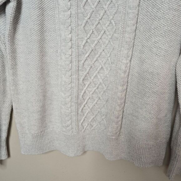 GAP Women's Gray Cable Knit Sweater XL - Picture 3 of 7